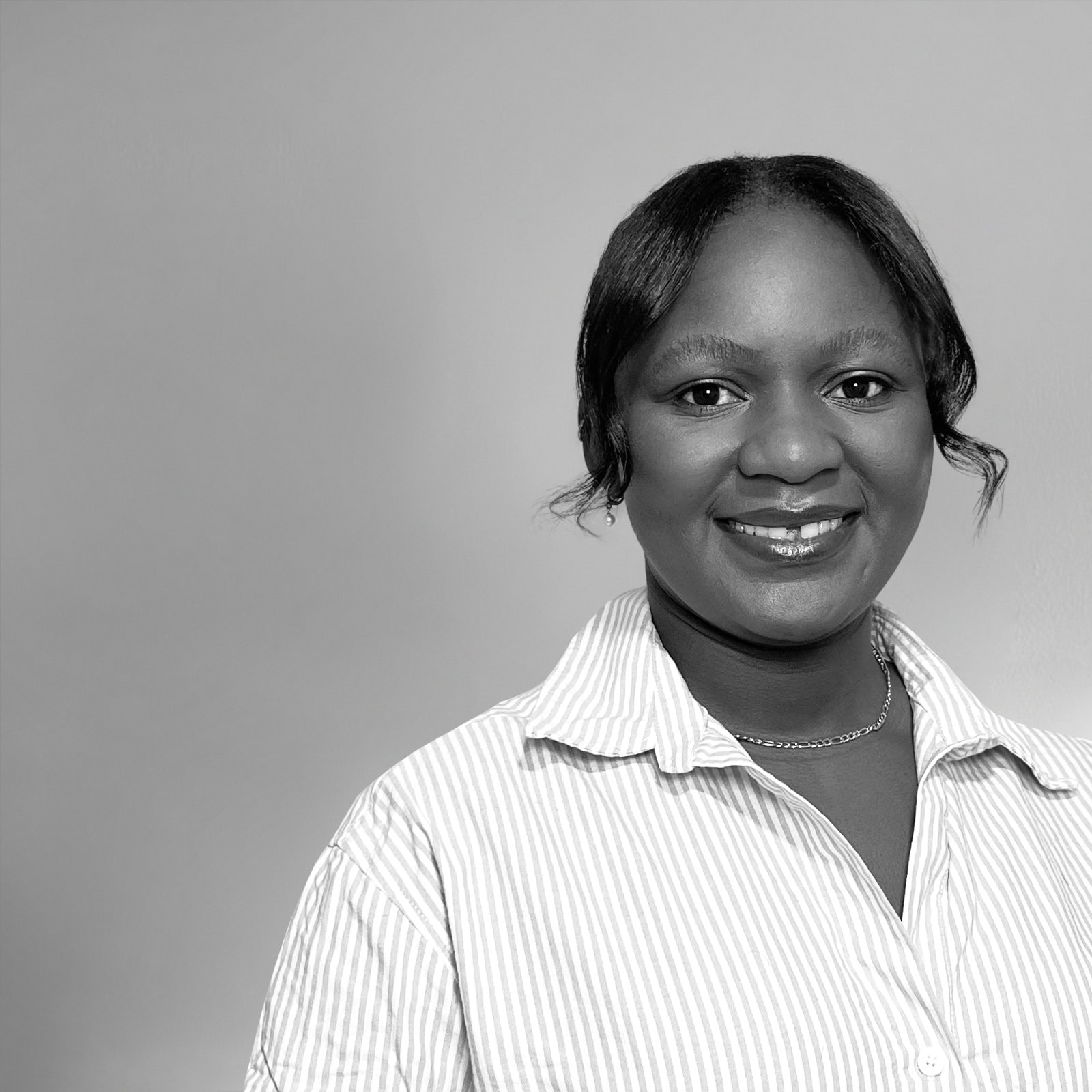 Estela Kasaba headshot